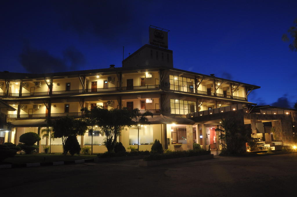 Hotel Laya Beach Wadduwa Exteriér fotografie