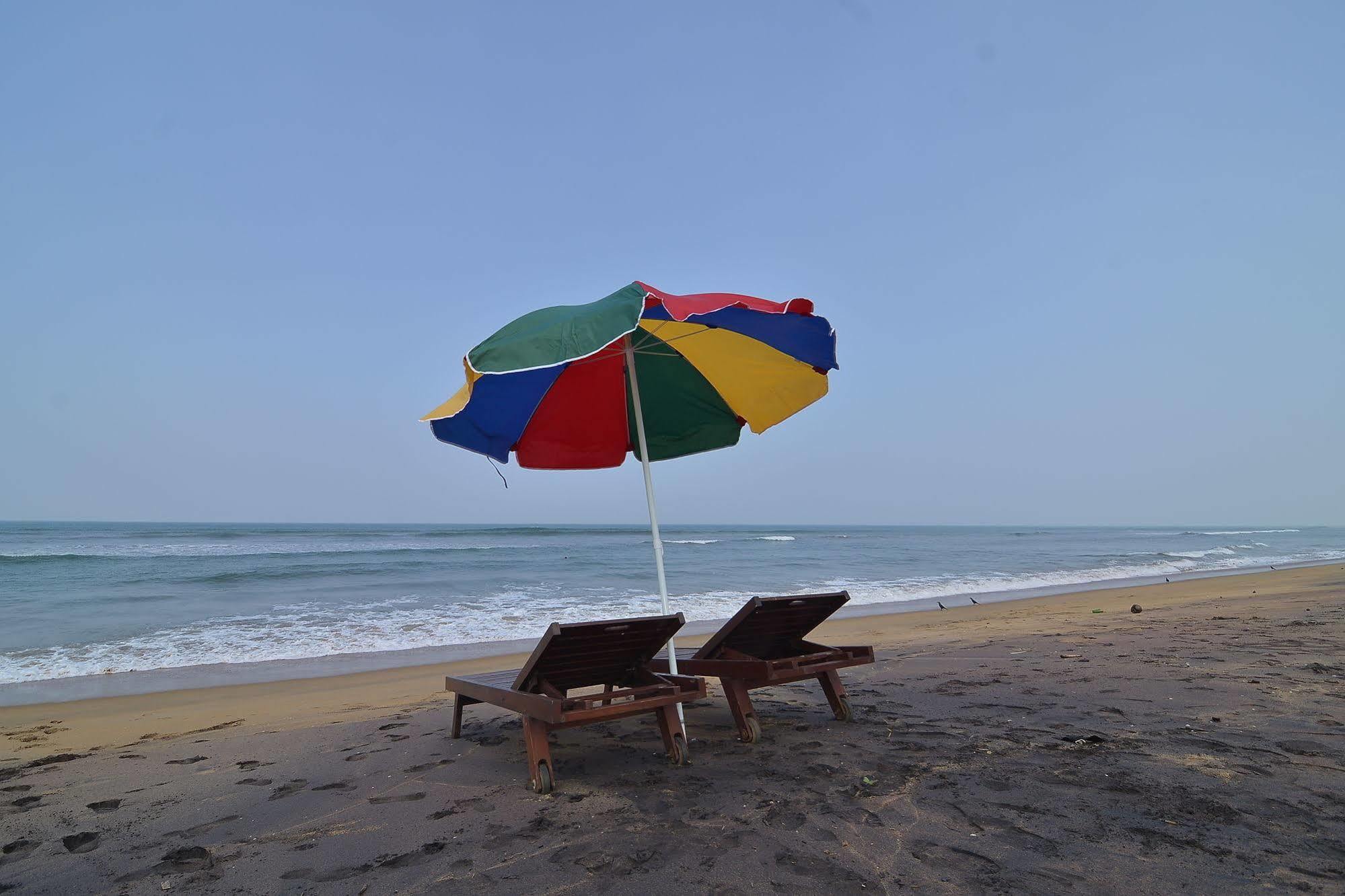 Hotel Laya Beach Wadduwa Exteriér fotografie